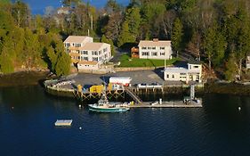 Quahog Bay Inn